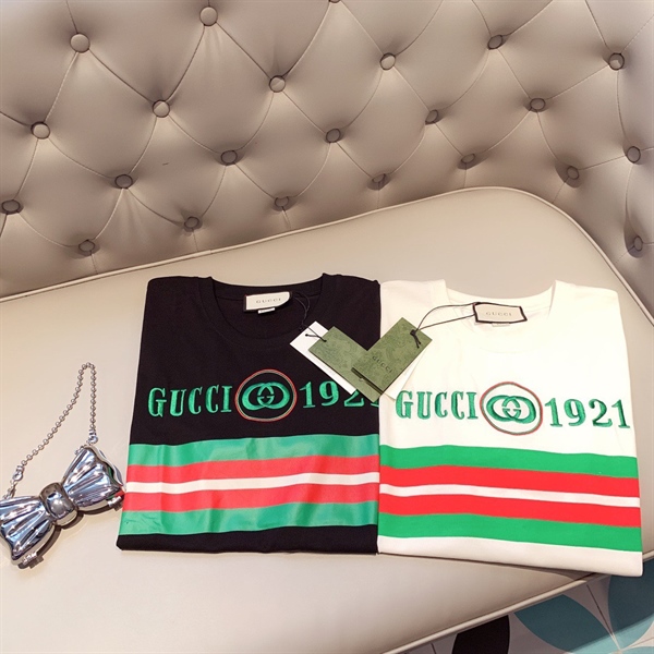 PHÔNG GUCCI CHỮ THÊU 1921 TAG NGỰC