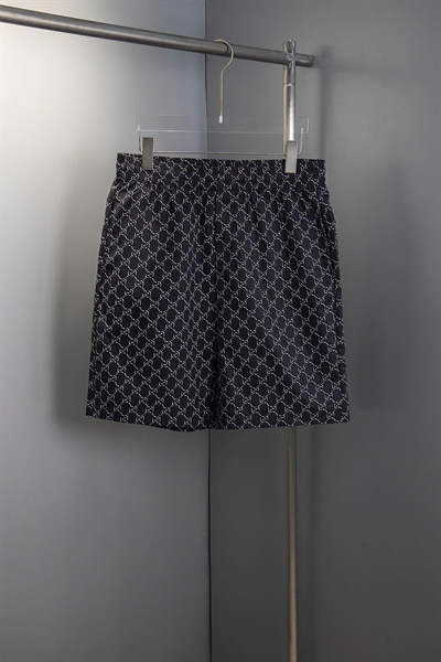 SHORT GUCCI MONOGRAM
