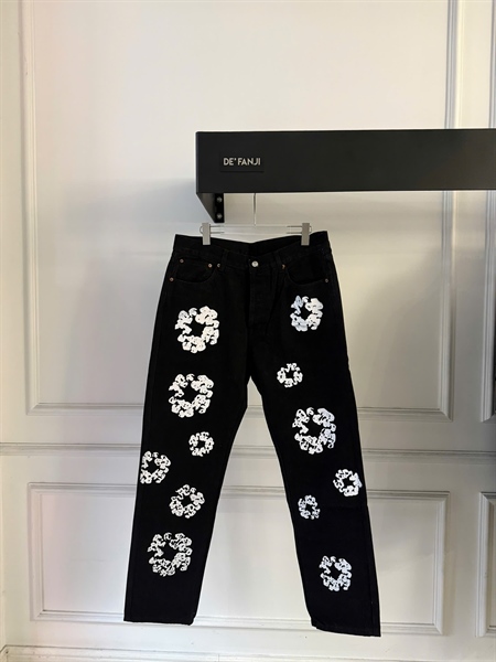 JEANS DENIM TEARS – BLACK