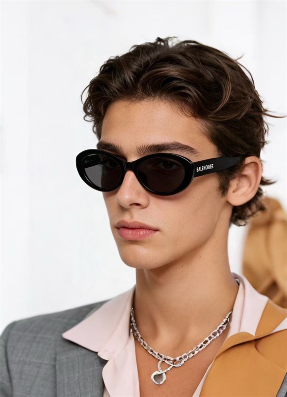 KÍNH BALENCIAGA – BLACK