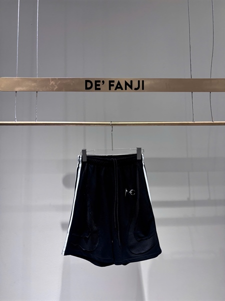 SHORT D3242 – BLACK