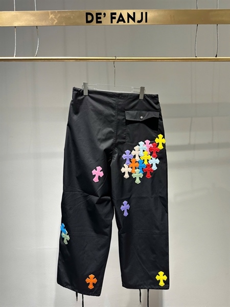 PANTS CHROME STICKER – BLACK