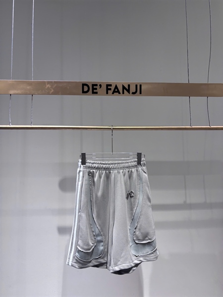 SHORT D3242 – BEIGE