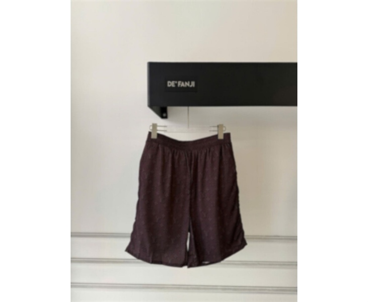 SHORT LV MONOGRAM – BROWN