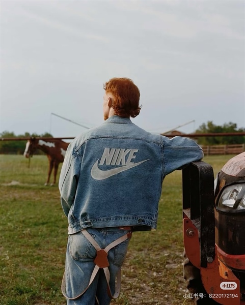 DENIM NIKE X LEVIS – BLUE