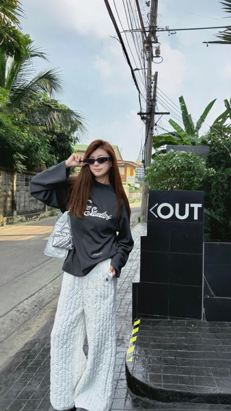 LONG TEE ACNE SLOGAN – SMOKE